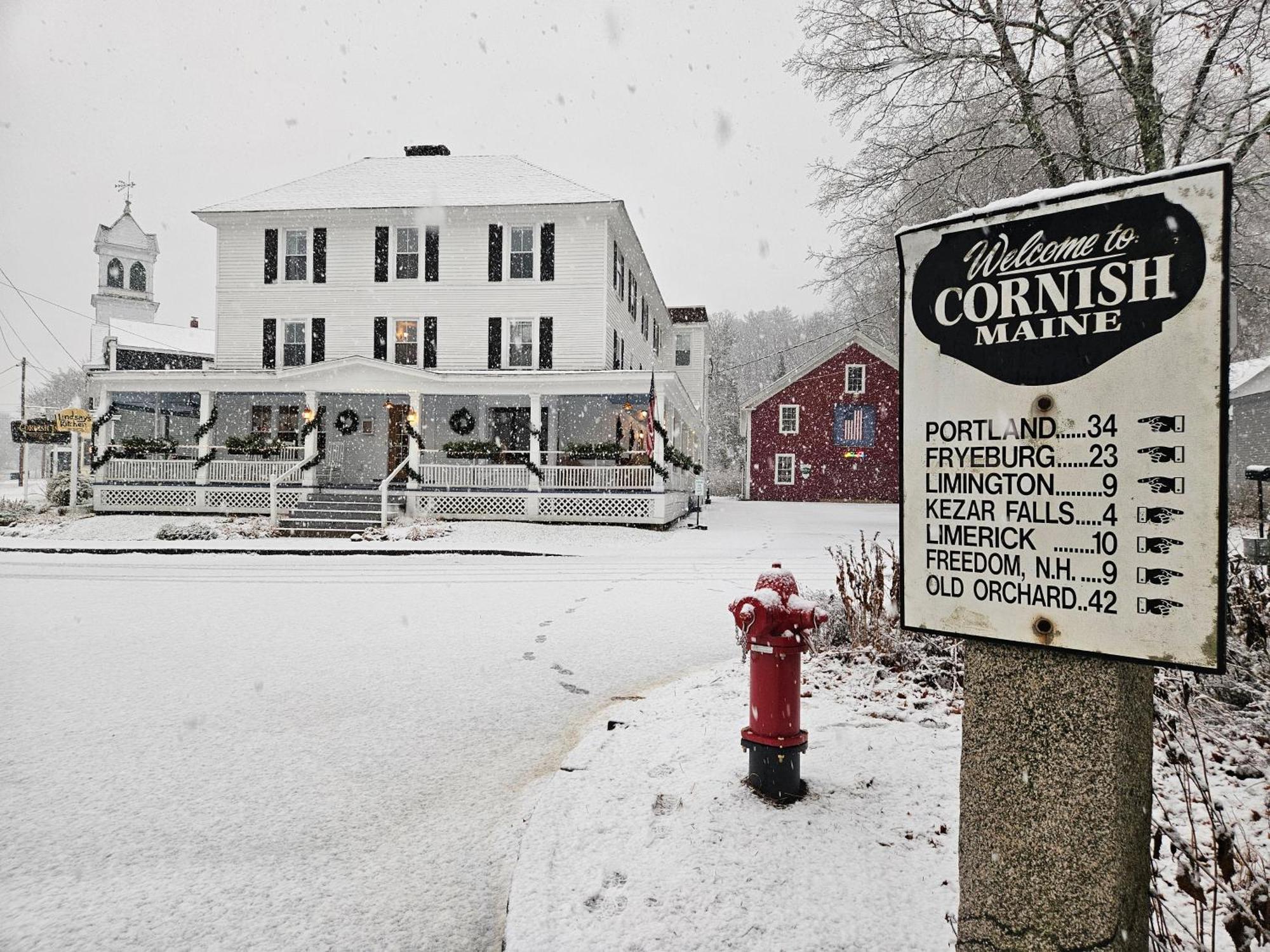 The Cornish Inn Extérieur photo